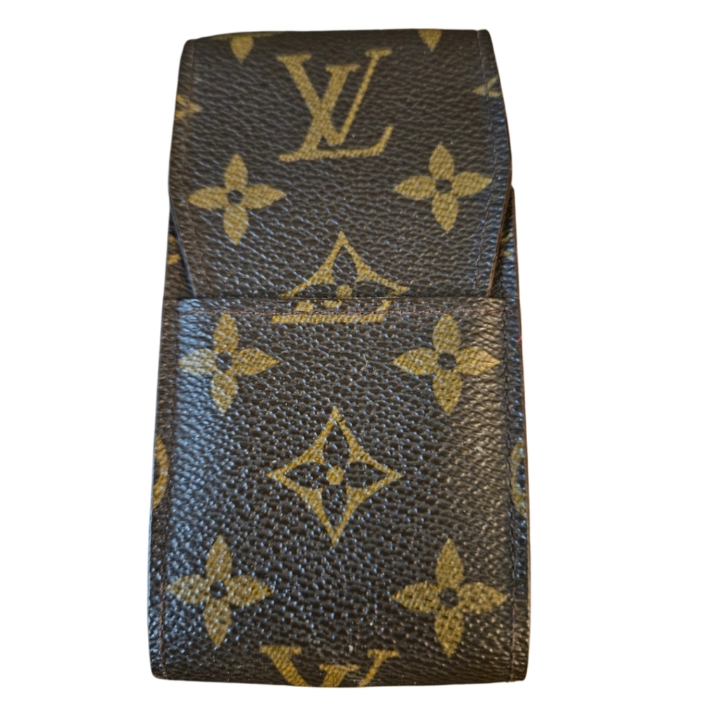 Louis Vuitton Canvas monogram Cigarette Cigar Tampon Holder fold in Flap